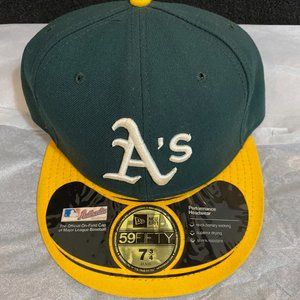 New Era Oakland Athletics A's 5950 Size  7 3/4  "Official On-Field" Fitted Cap